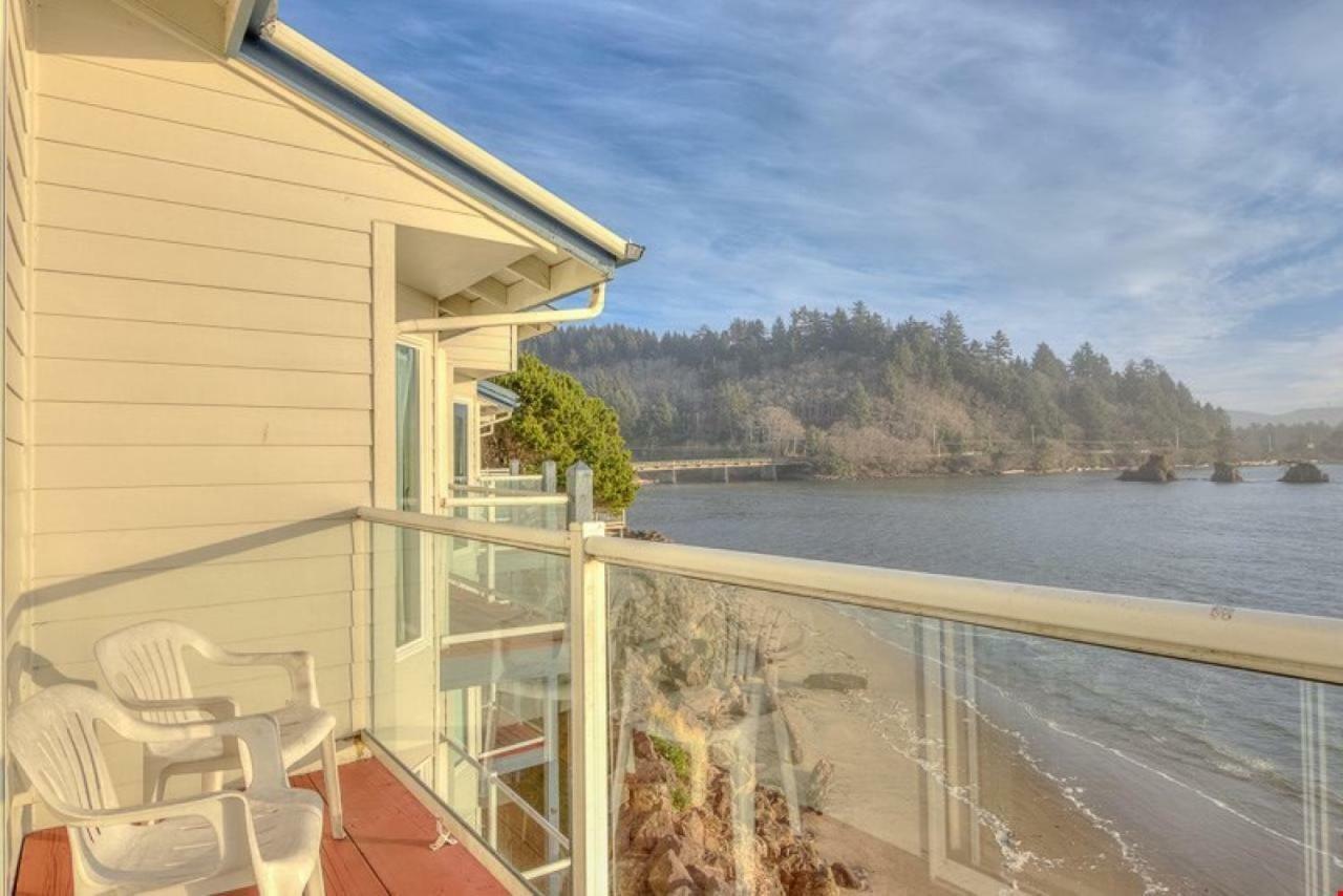Villa Dock Of The Bay 305 Lincoln City Exterior foto